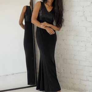 NWT ✨ SALT Roolee Gala Timeless Sequin Detail Dress